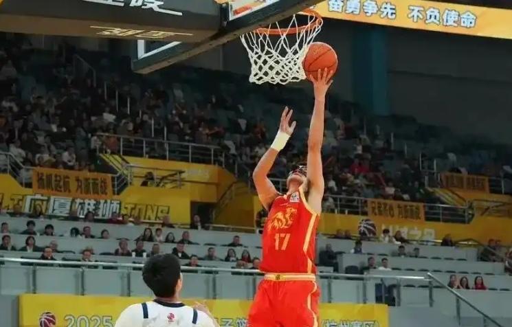 CBA常规赛第22轮：浙江德比大战方兴渡68：58战胜稠州金租
​
​     