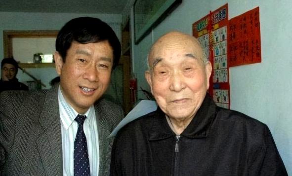 1937年，山东一位老太把晕倒的日本兵救回家里，刚把人安置好，她竟让儿媳吧鬼子的