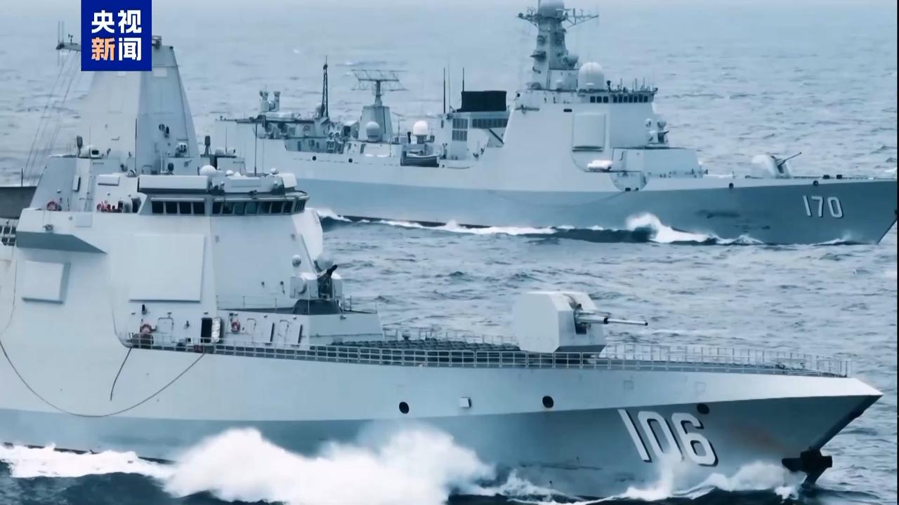 中国拿10艘055万吨大驱换“北风之神”都没戏？俄罗斯为何死守战略核潜艇底牌，背