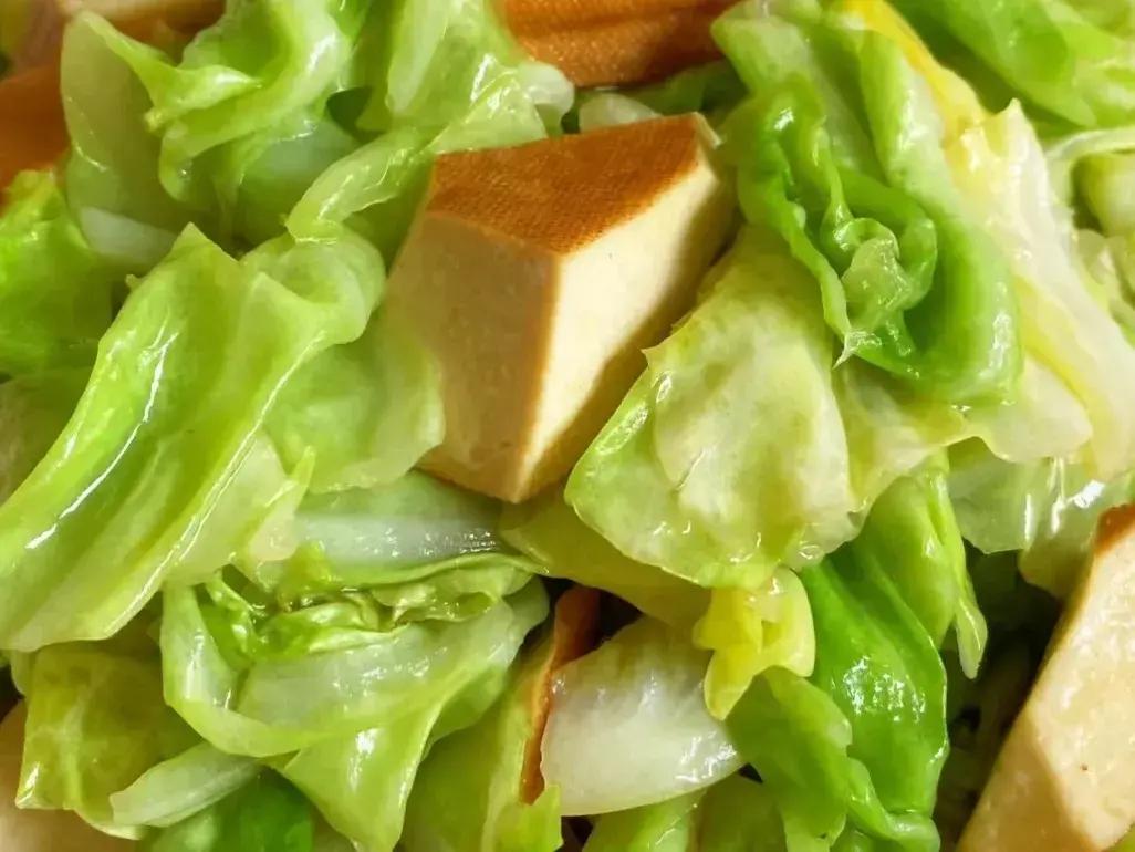 中秋餐桌添彩，八道素菜美味不可挡，健康氛围浓

八道中秋素菜佳肴，不仅色彩丰富、