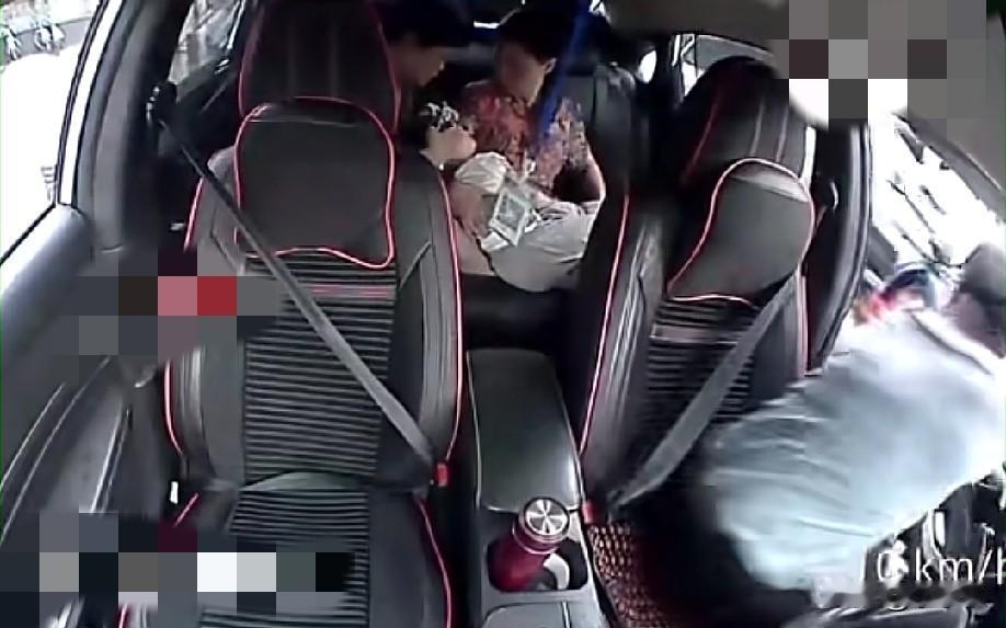 近日，家住汉口民生路的3岁女童在和奶奶嬉闹时突然倒地晕厥，家人立即拨打120，被