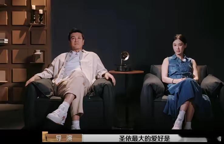 黄圣依应该是参加了《浪姐》之后想要离婚的，所以当时扬子也会不通知就给她签约了一部