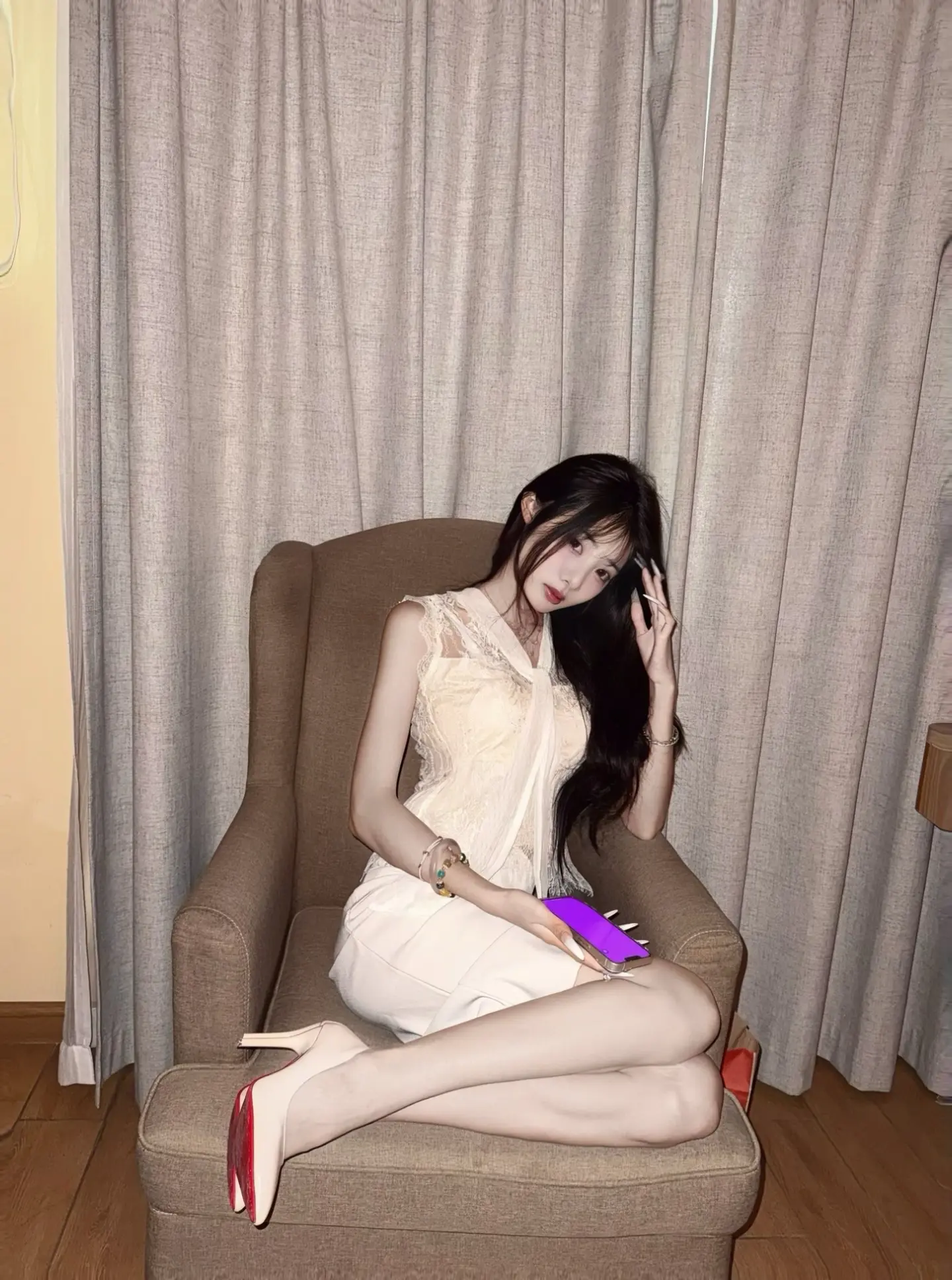 观我往旧同我仰春。