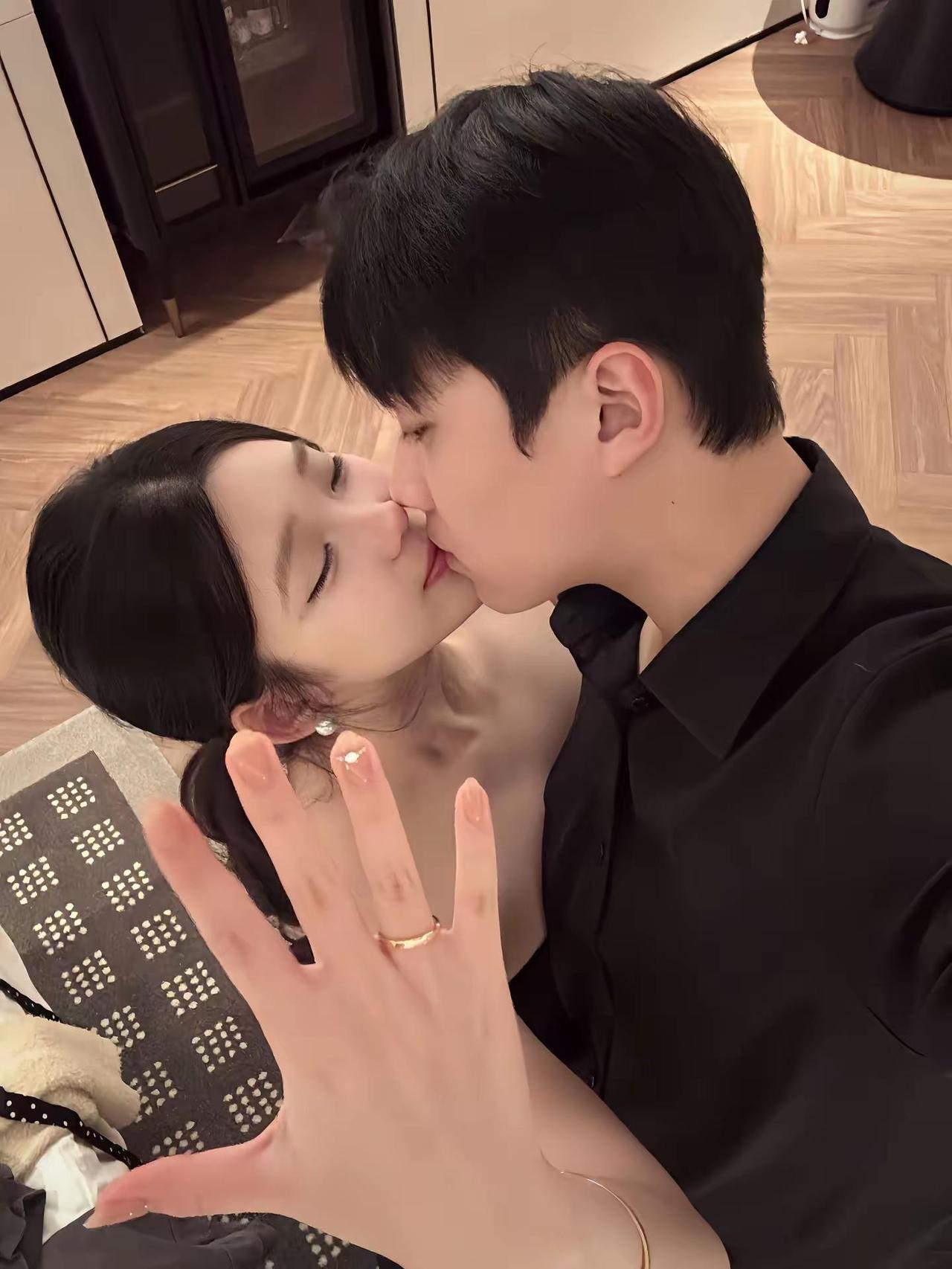 无论命运多少次循环往复 在我身边的永远是你