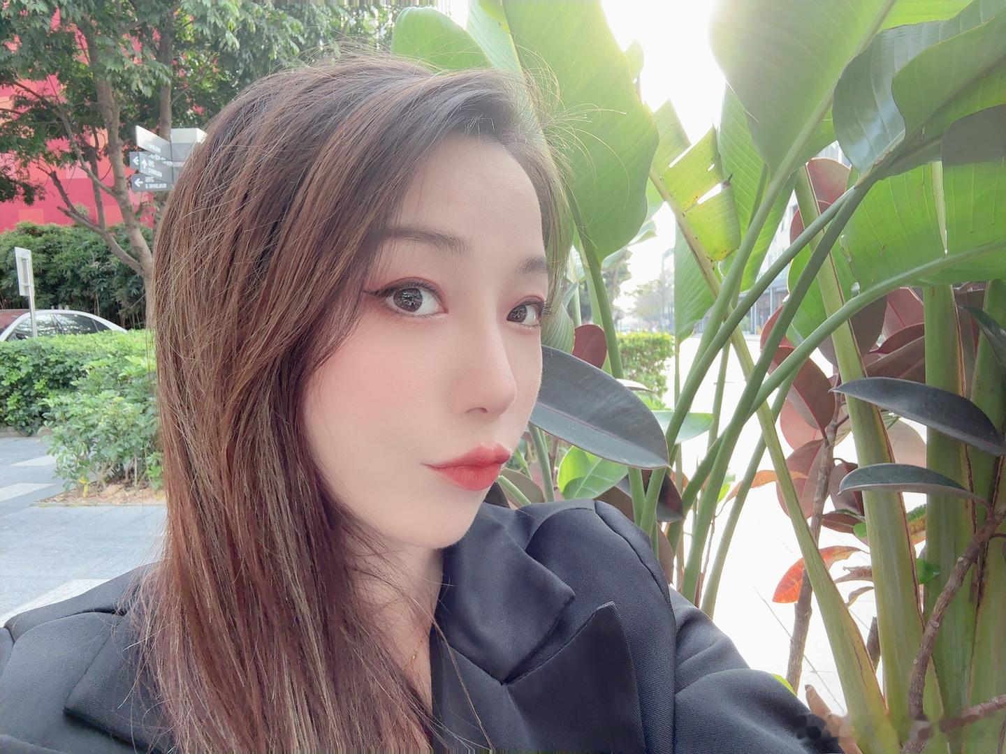 今天是惊蛰[心]愿你的快乐[心][微风]与春天一起醒来[微风]  ​​​