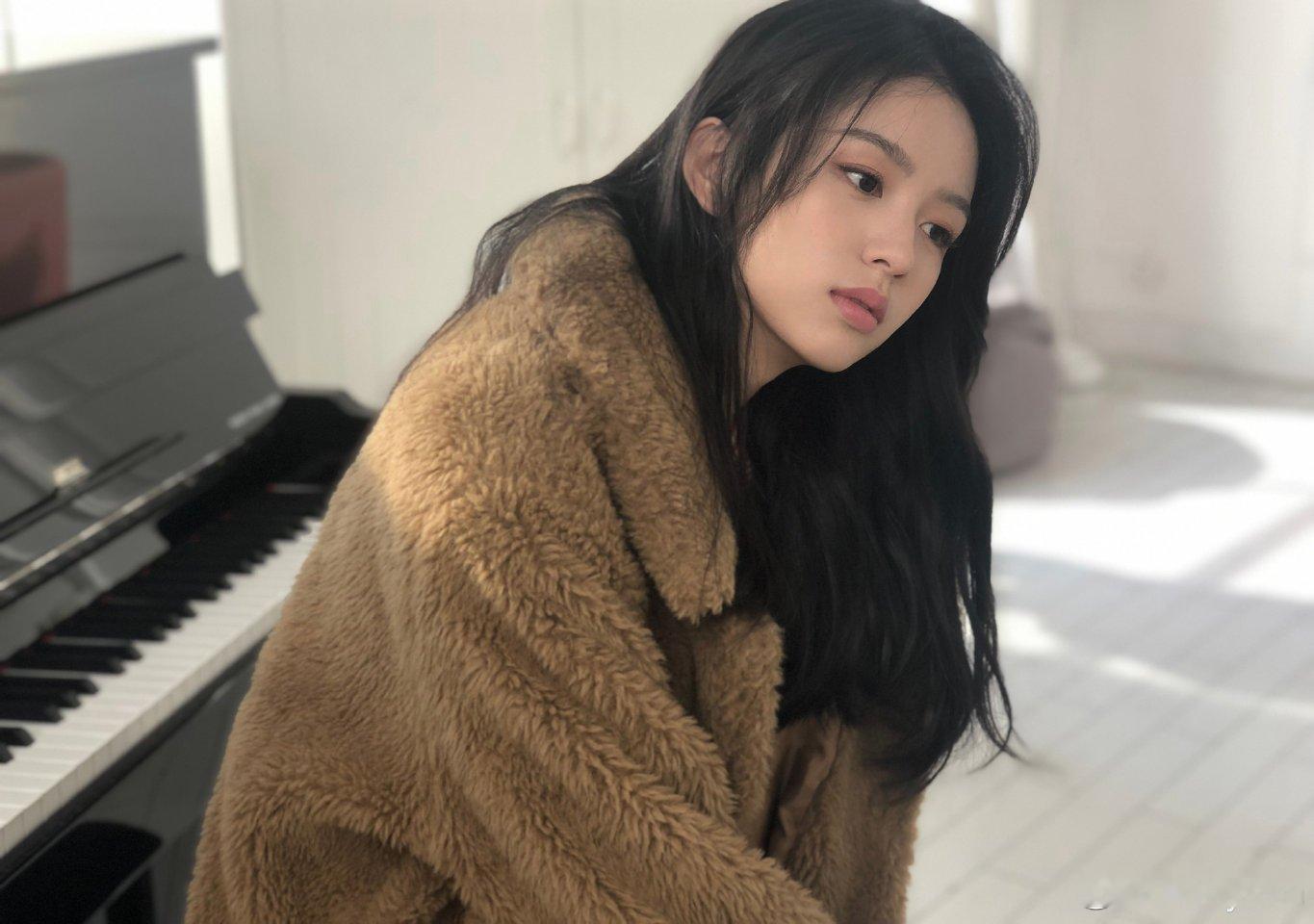 请赐予我无限爱与被爱的力量周也周也谢清圆 ​​​