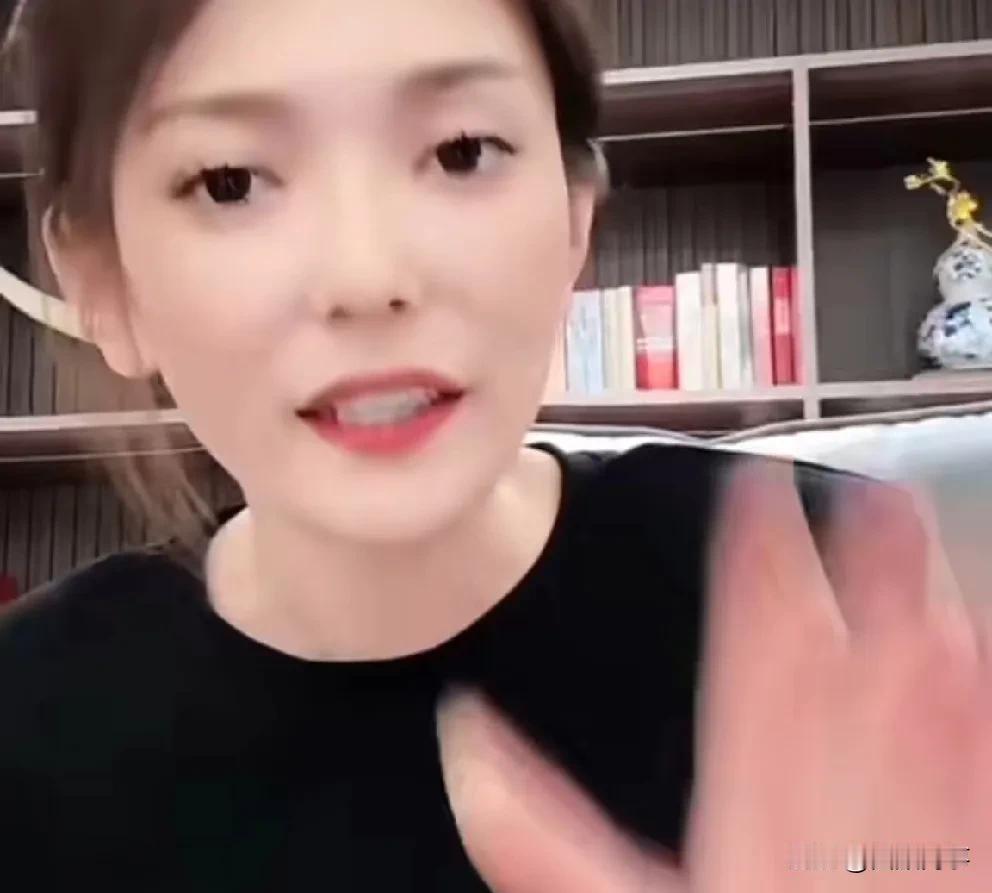 崔老五怀疑白雨给老狗生的孩子，不一定是老狗的！

         崔老五为儿子