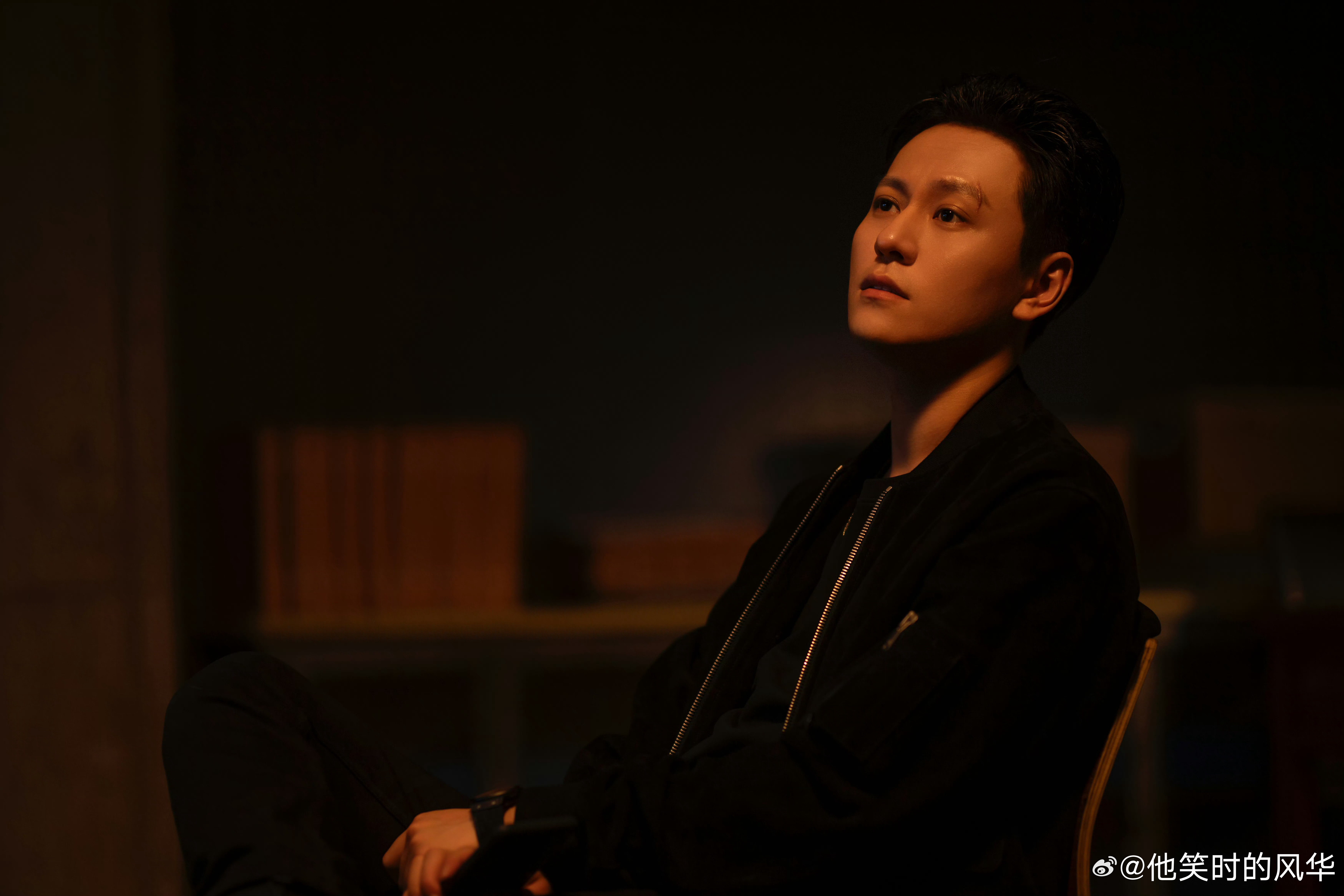 钢铁森林 不删戏份不魔改小说 井柏然把江寒声的清冷疯批演活了，蔡文静打戏帅到腿软