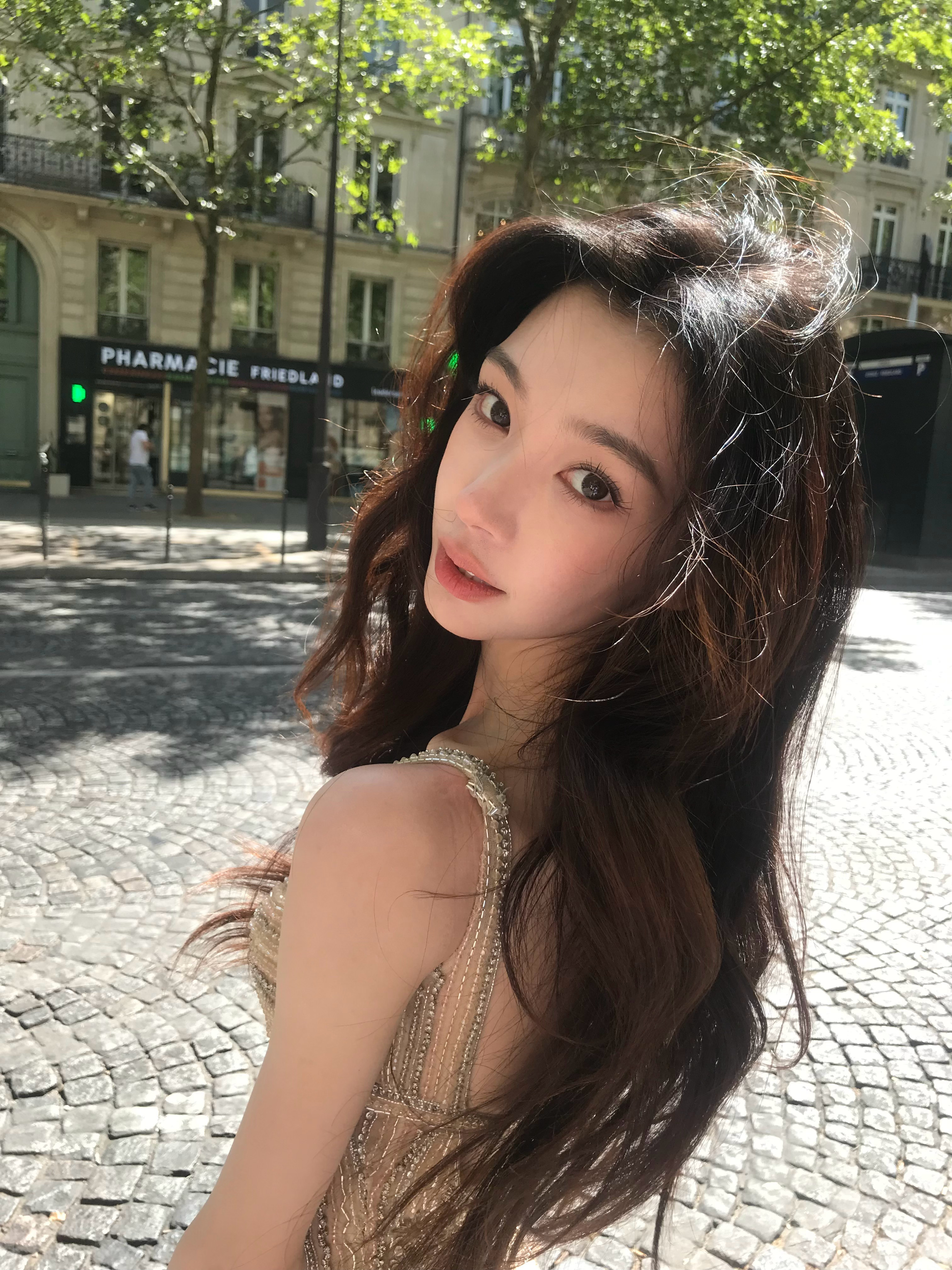 易梦玲巴黎高定时装周三场高定周结束❤️ 