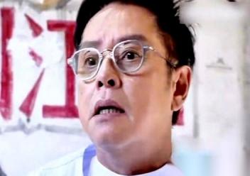 香港乐坛那位“校长”谭咏麟，最近话筒递到嘴边，他没半点客套，直接问：“我真搞不懂