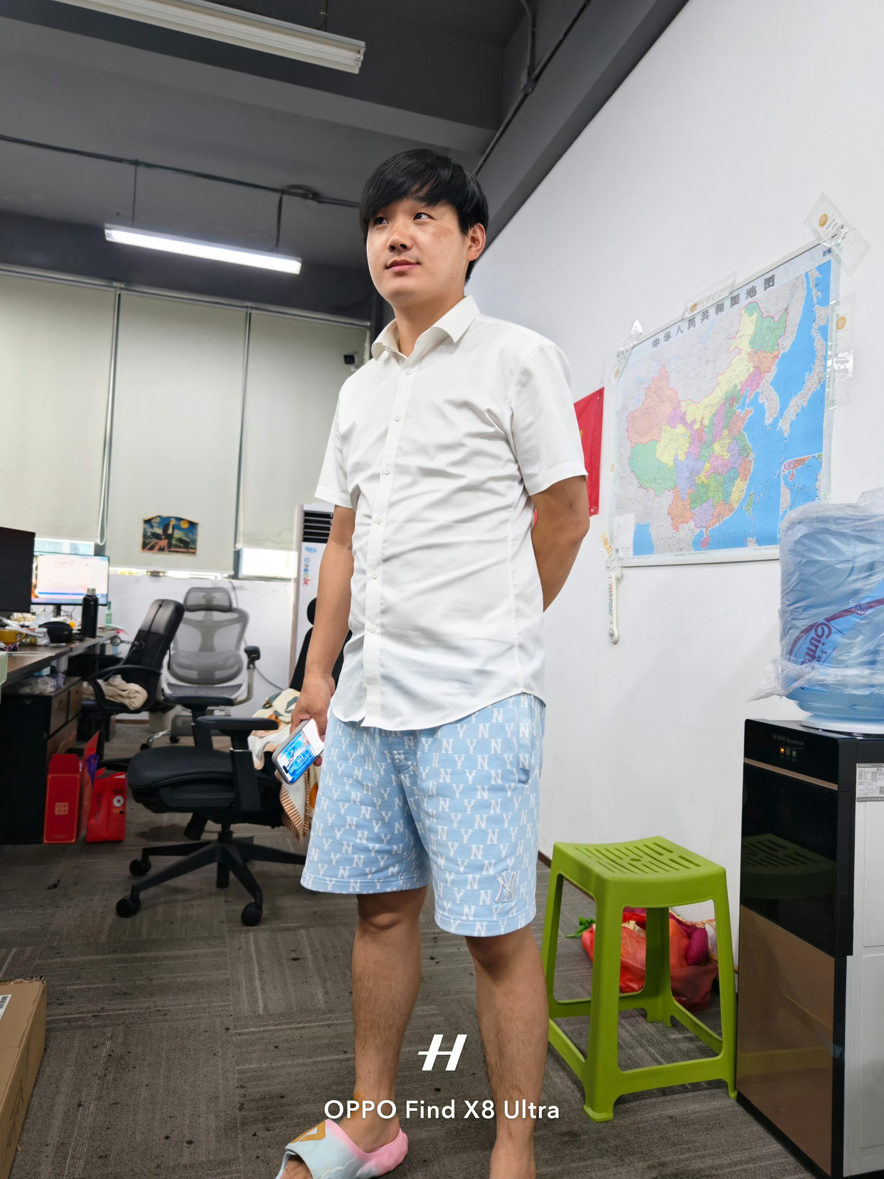 170cm身高，体重155斤，你看我胖成啥了，衬衫都成紧身的了[哼] ​​​
