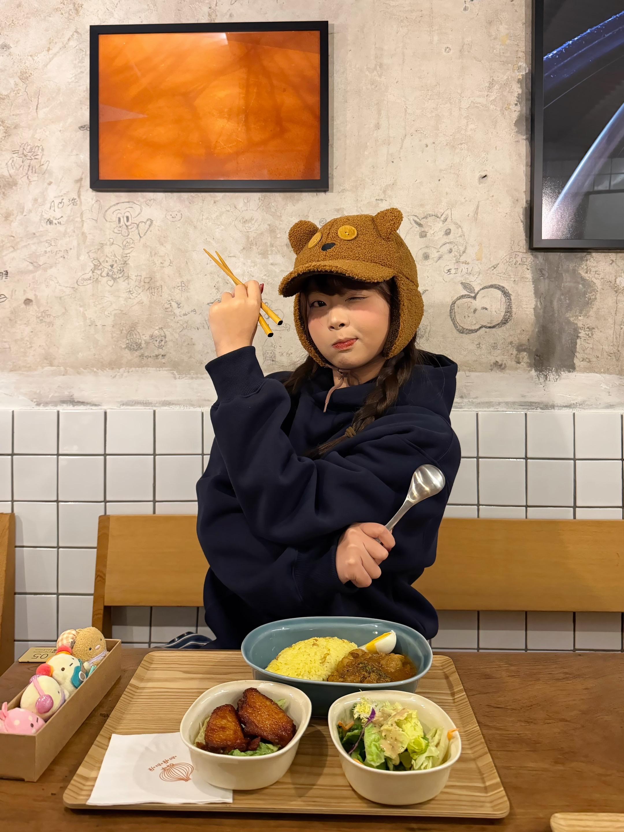 这辈子唯一放不下的就是筷子🥢。