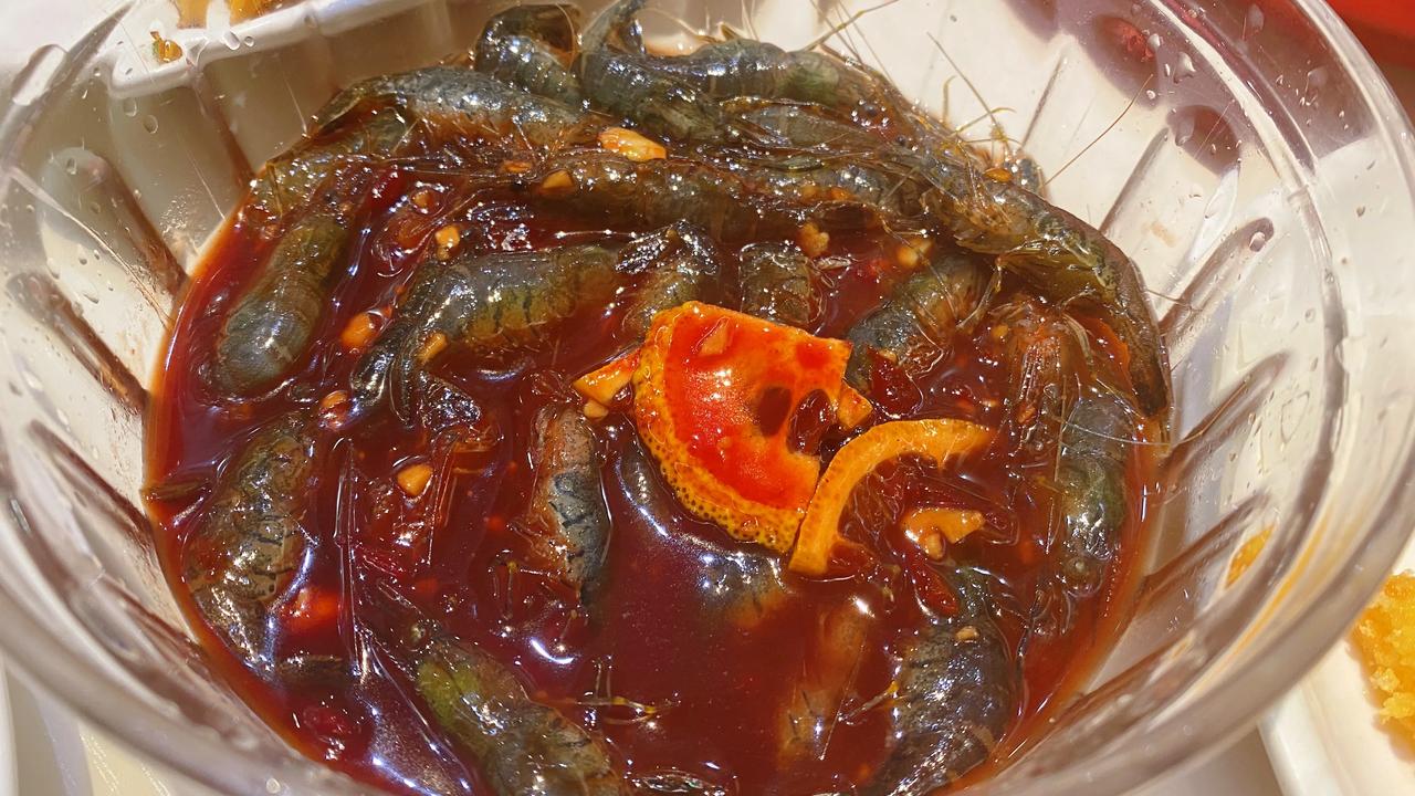 苏州本帮菜属实是吃不惯呀，整体口味偏甜，北方人难驾驭[笑哭]