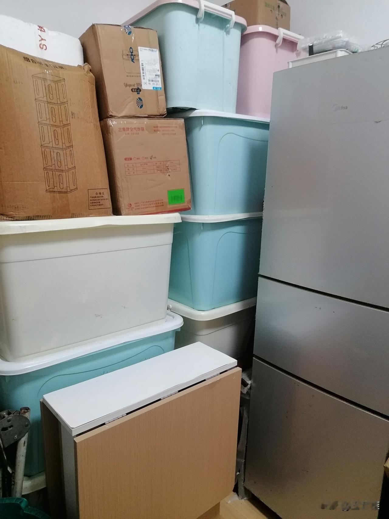 退休第621天，午安。

我今天的早午餐，是接近中午才吃的，做了一小锅小米粥，昨