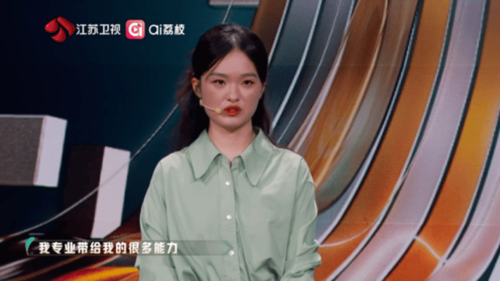 热门专业赶不上时代发展怎么办对于这个问题，王翘楚清楚的知道自己想要什么，她说：专