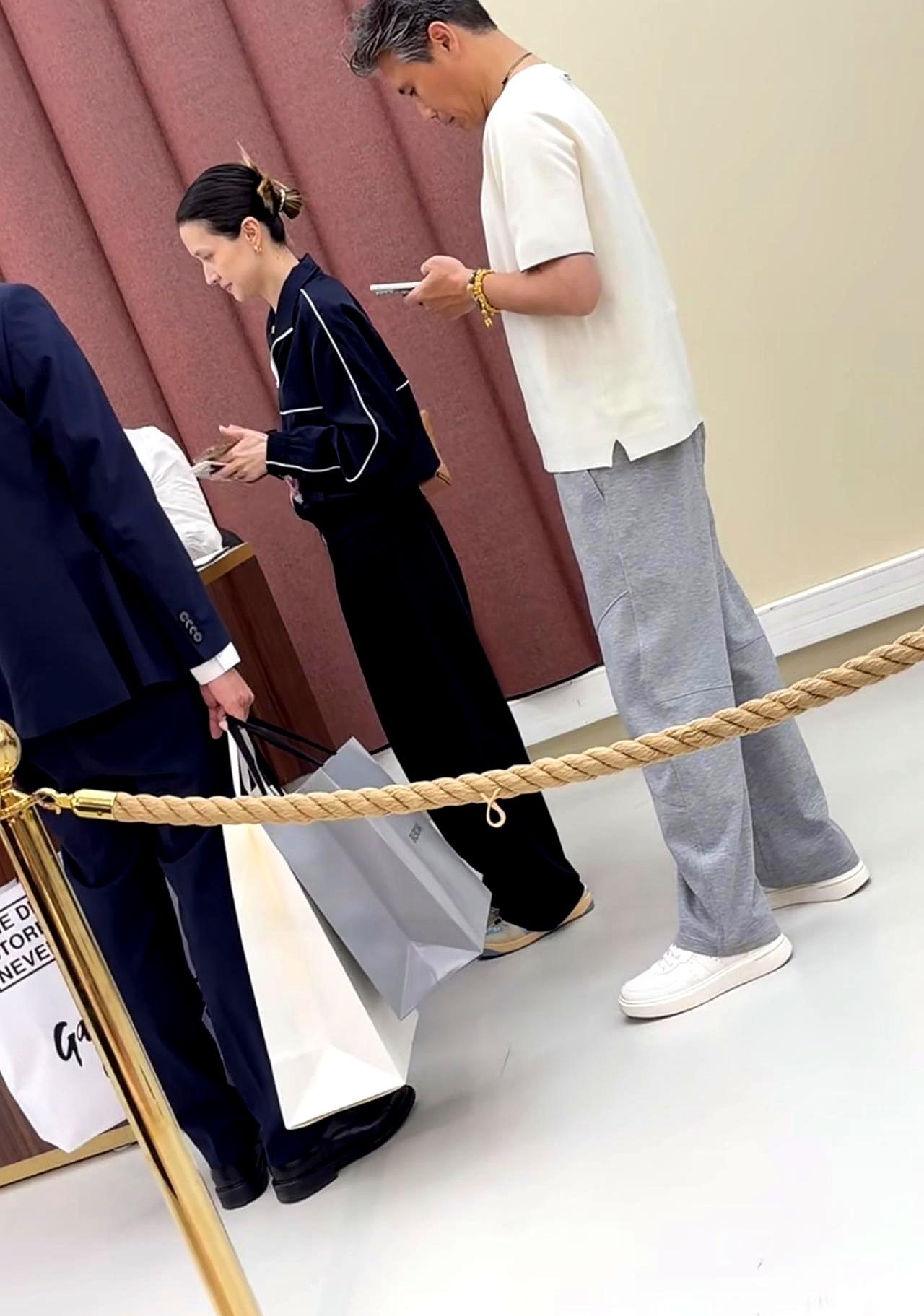 一个男人能有多顾家？
李乃文这回又把“好男人”三个字给焊死了。

6月16日，有