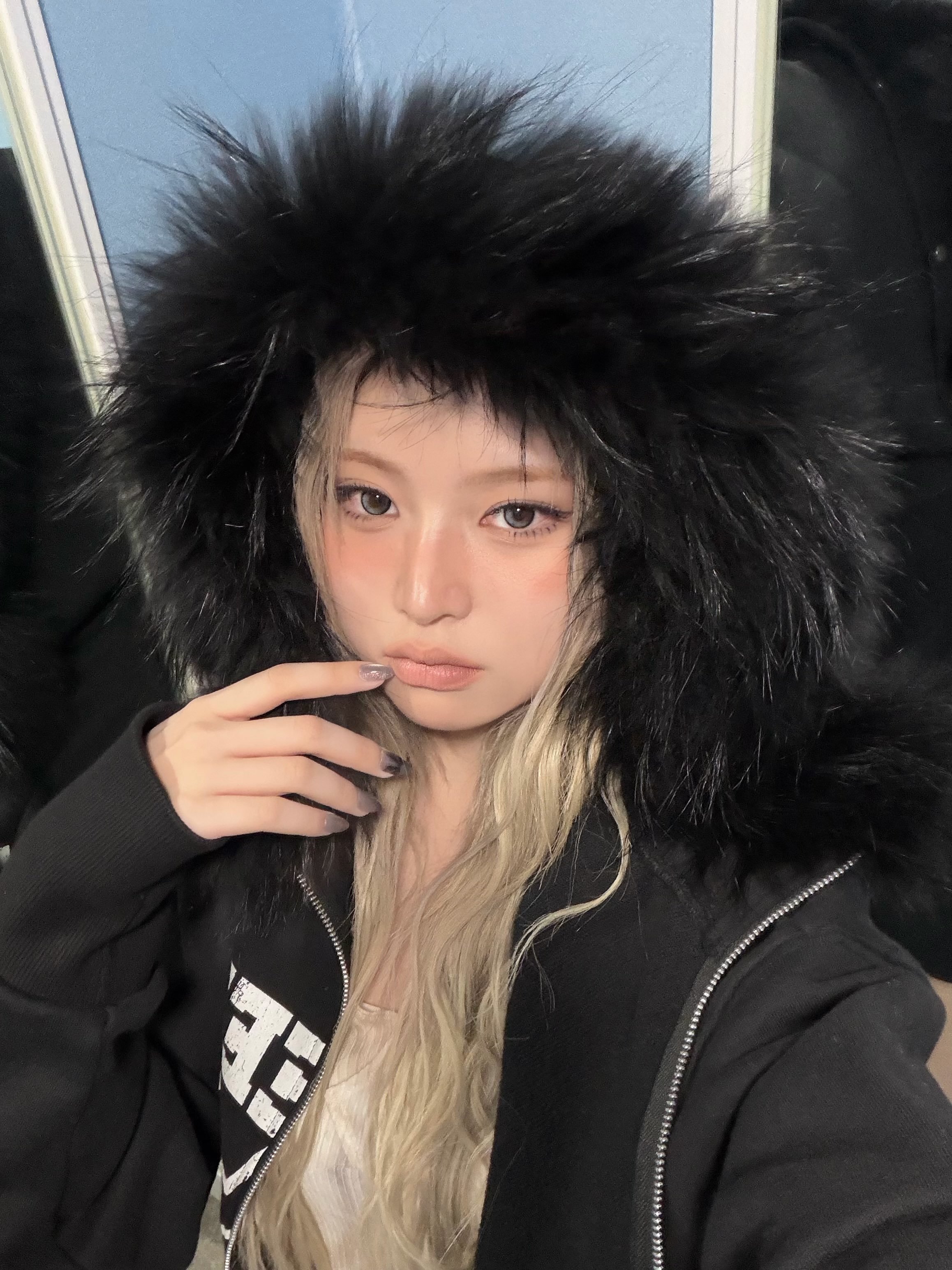 260401 KiiiKiii HAUM郭河音 