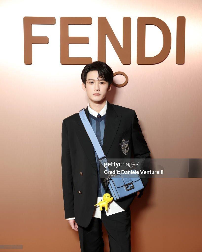 檀健次  ｜FENDI 2025秋冬男女时装秀  Fendi大秀  G社生图 外