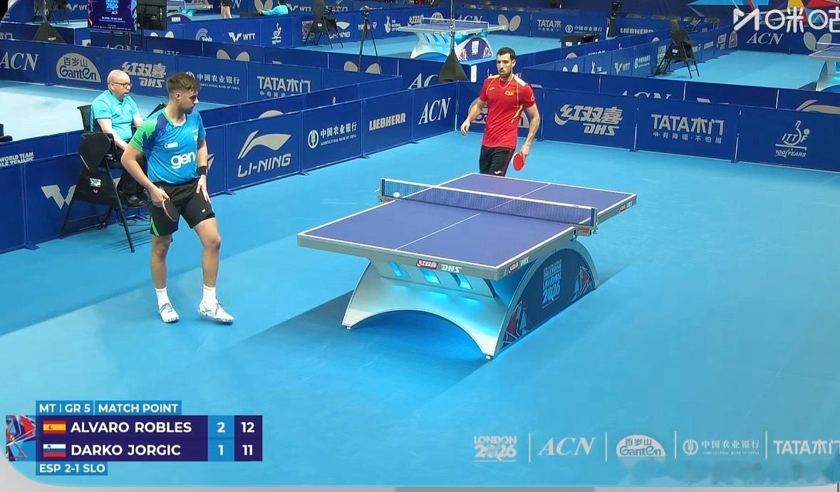 达科2-2罗布勒斯7-10追上来的 14-12拿下我就说达科不可能这么快从澳门缓