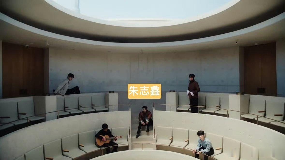 朱志鑫PradaC位朱志鑫Prada七夕大片C位 朱志鑫Prada七夕大片C位，