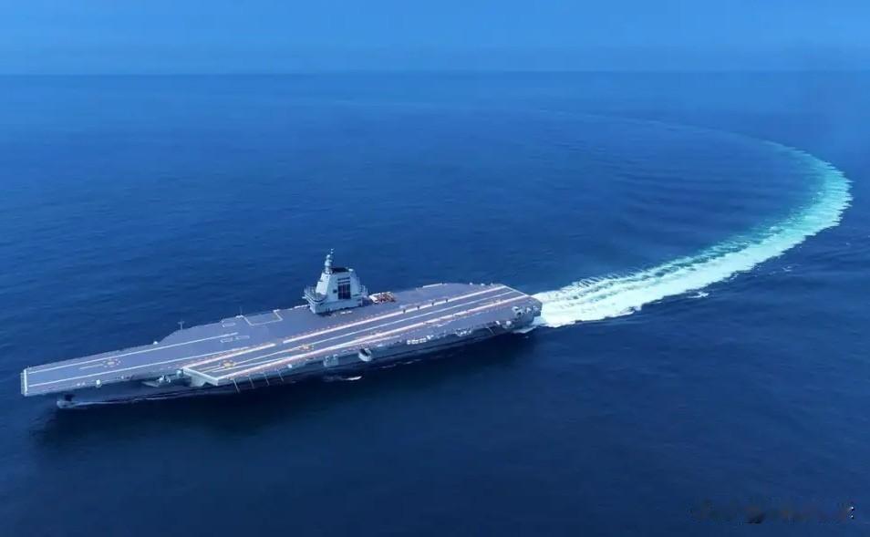 福建舰正式入列在即，中国迎来三航母时代，五角大楼又要点披萨了！

自福建舰下水，