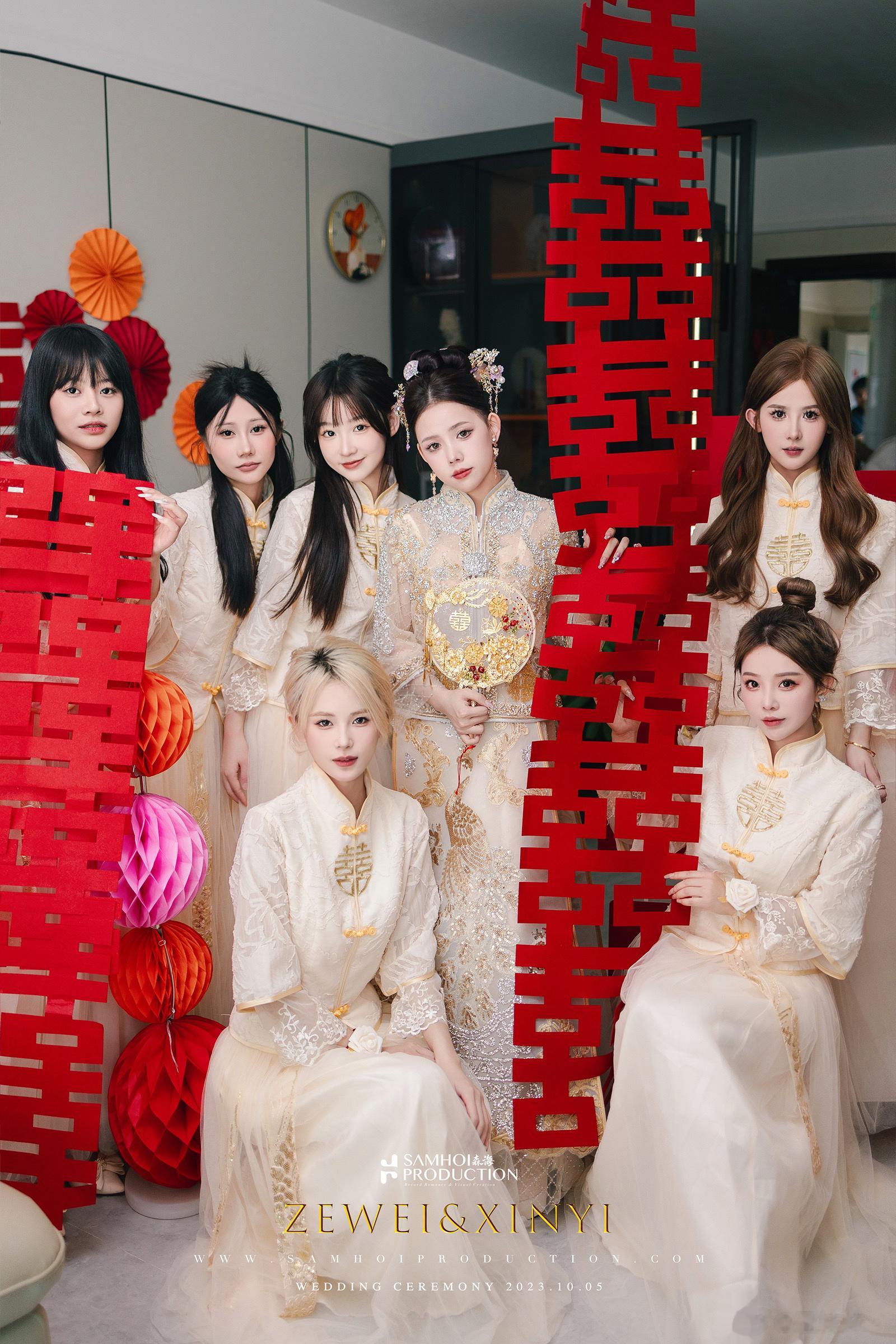 第一次当伴娘 怪紧张的[抱一抱] ​​​