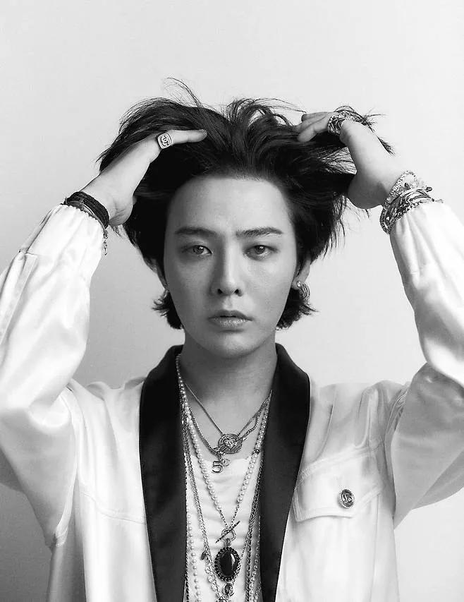 10月8日，韩媒报道：韩国天团BIGBANG队长权志龙将于10月25日正式复出，