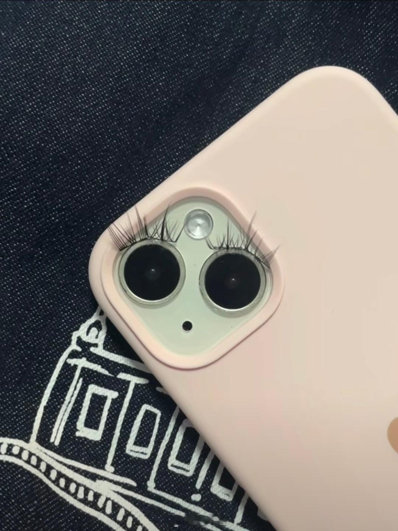 #好看的人长得都很高清#主要说大家的目光自动聚焦过去就高清了哈哈哈哈，对了如果觉