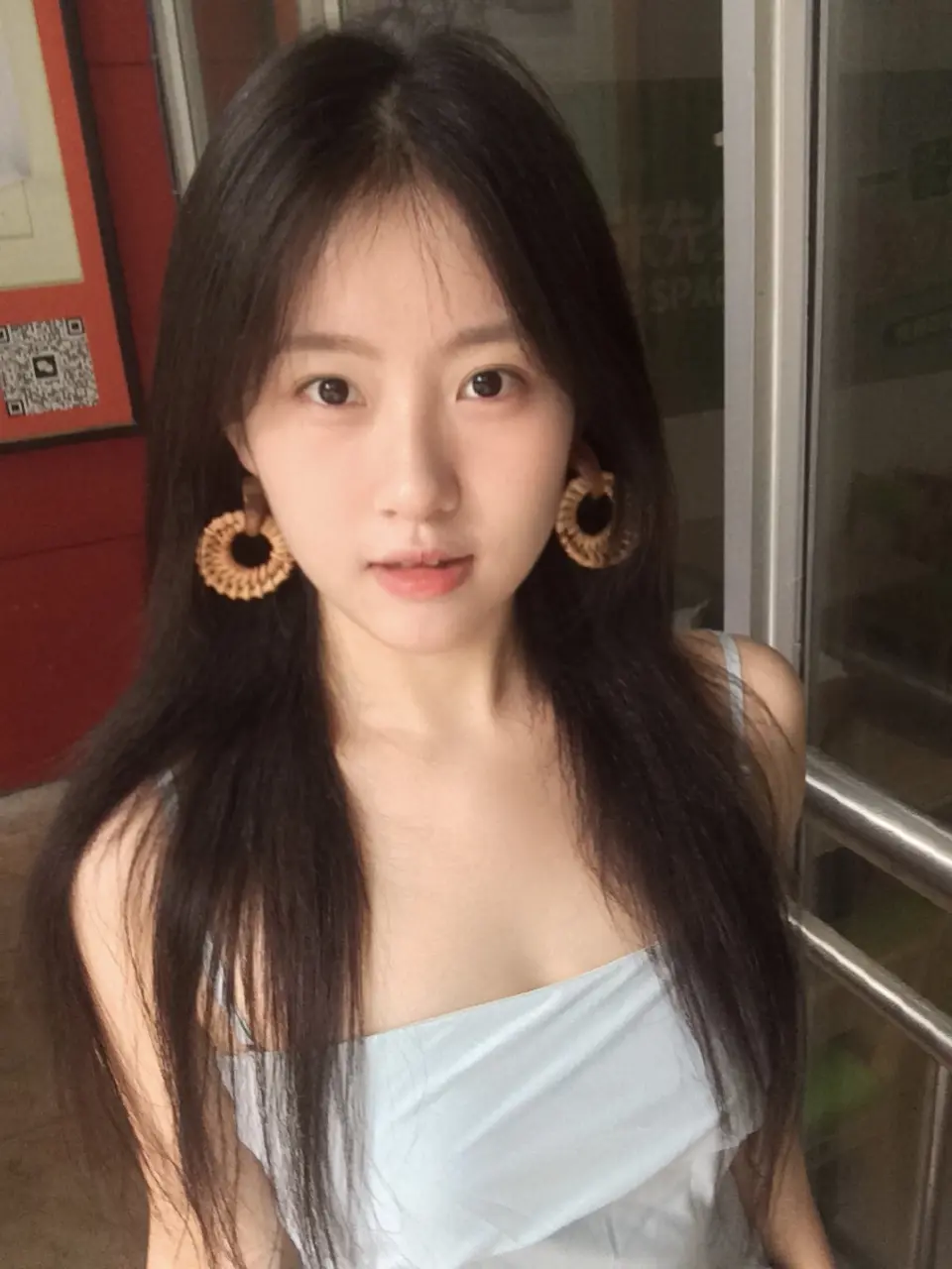 欧尼。
