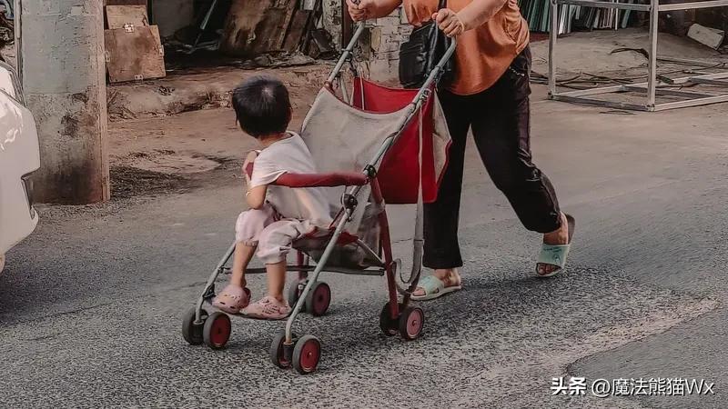 养孩子只有三个目标
第一，离开父母也能生存，经济独立。
第二，离开学校也能学习 