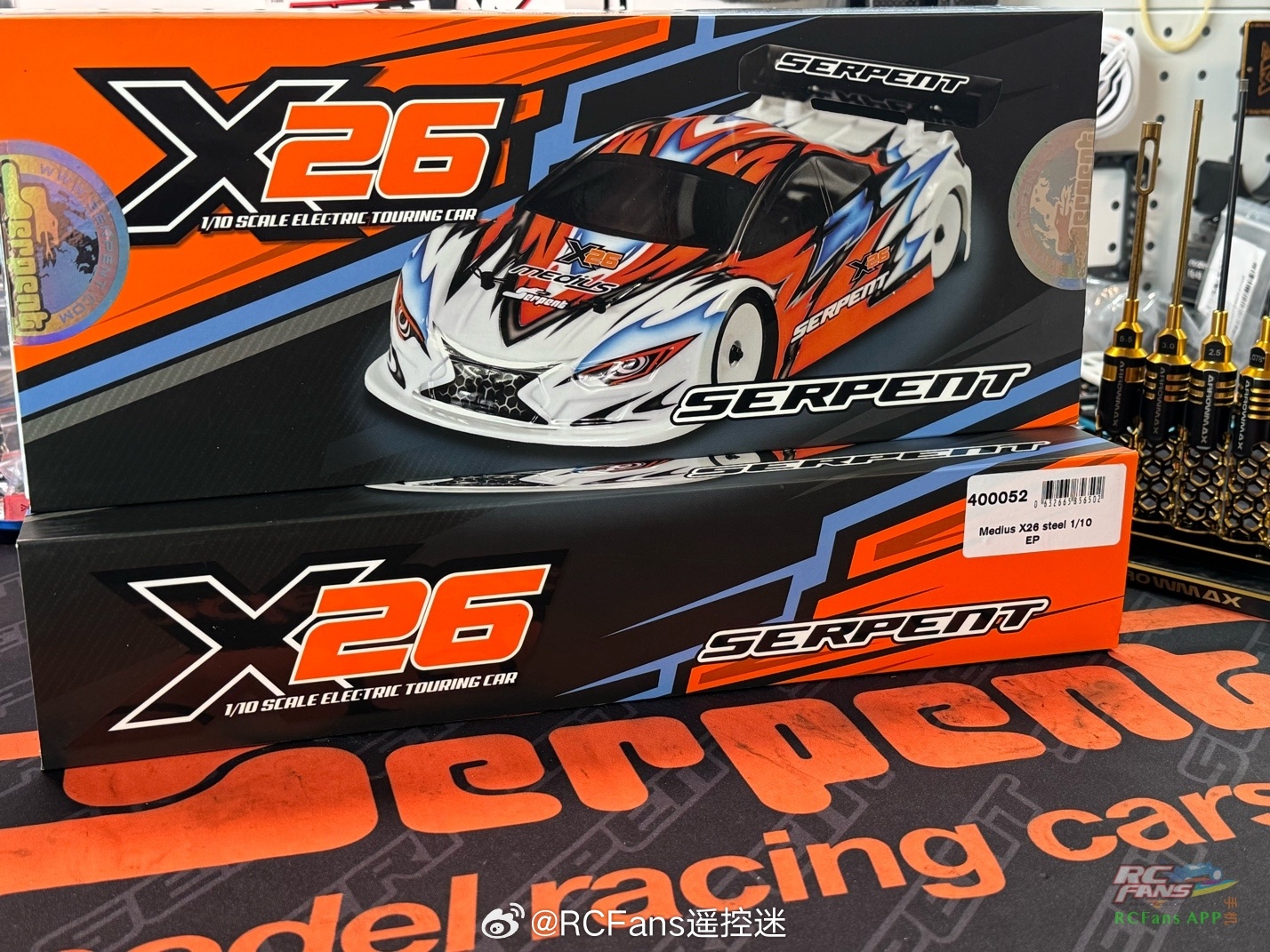 Serpent X26 新车开箱RCFans ID 皇家马军Serpent在20