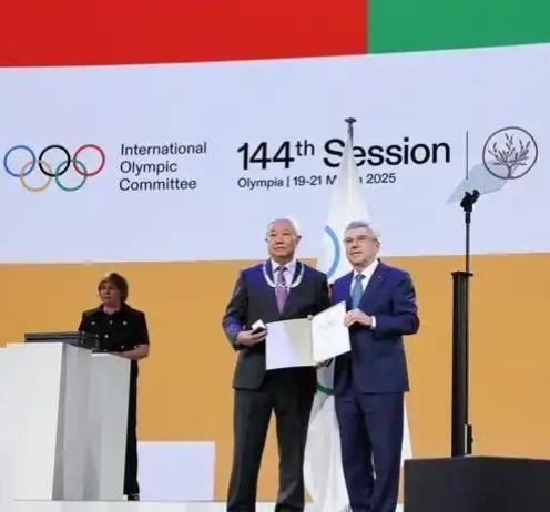 难怪中国会放弃2036申奥！当年中国举办 奥运 ， 国际奥委会 委员们反复来挑毛