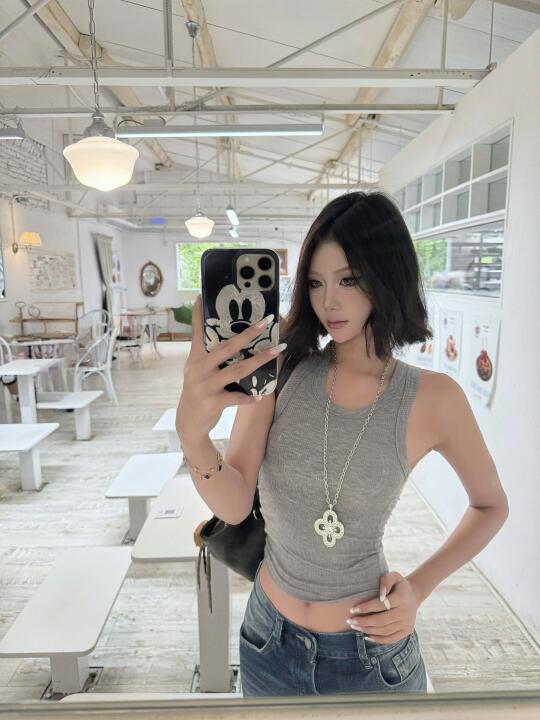 短发女人🩶