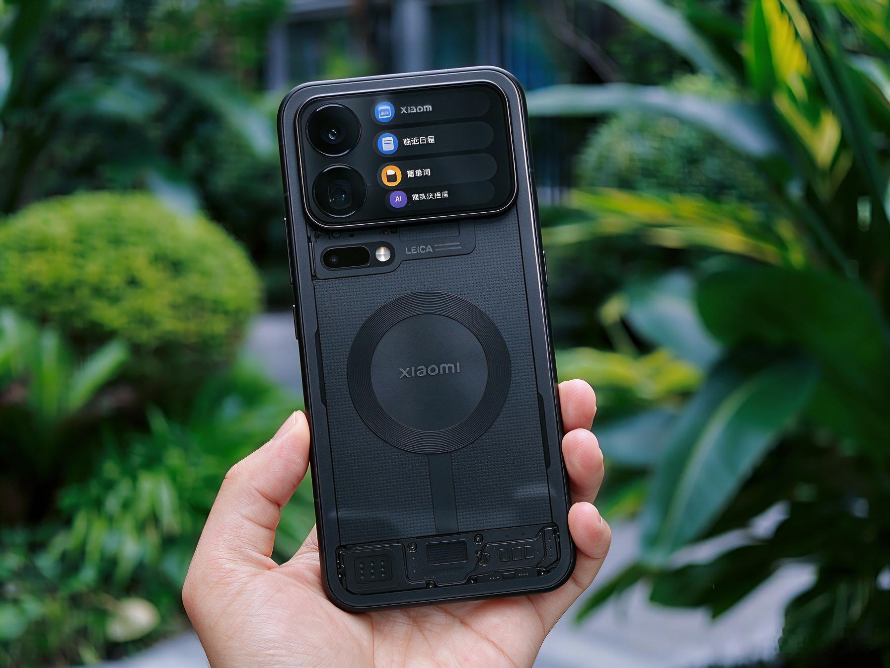 一台手机哪里最能体现高级感 这话题说的是小米18 Pro Max透明版吗？用AI