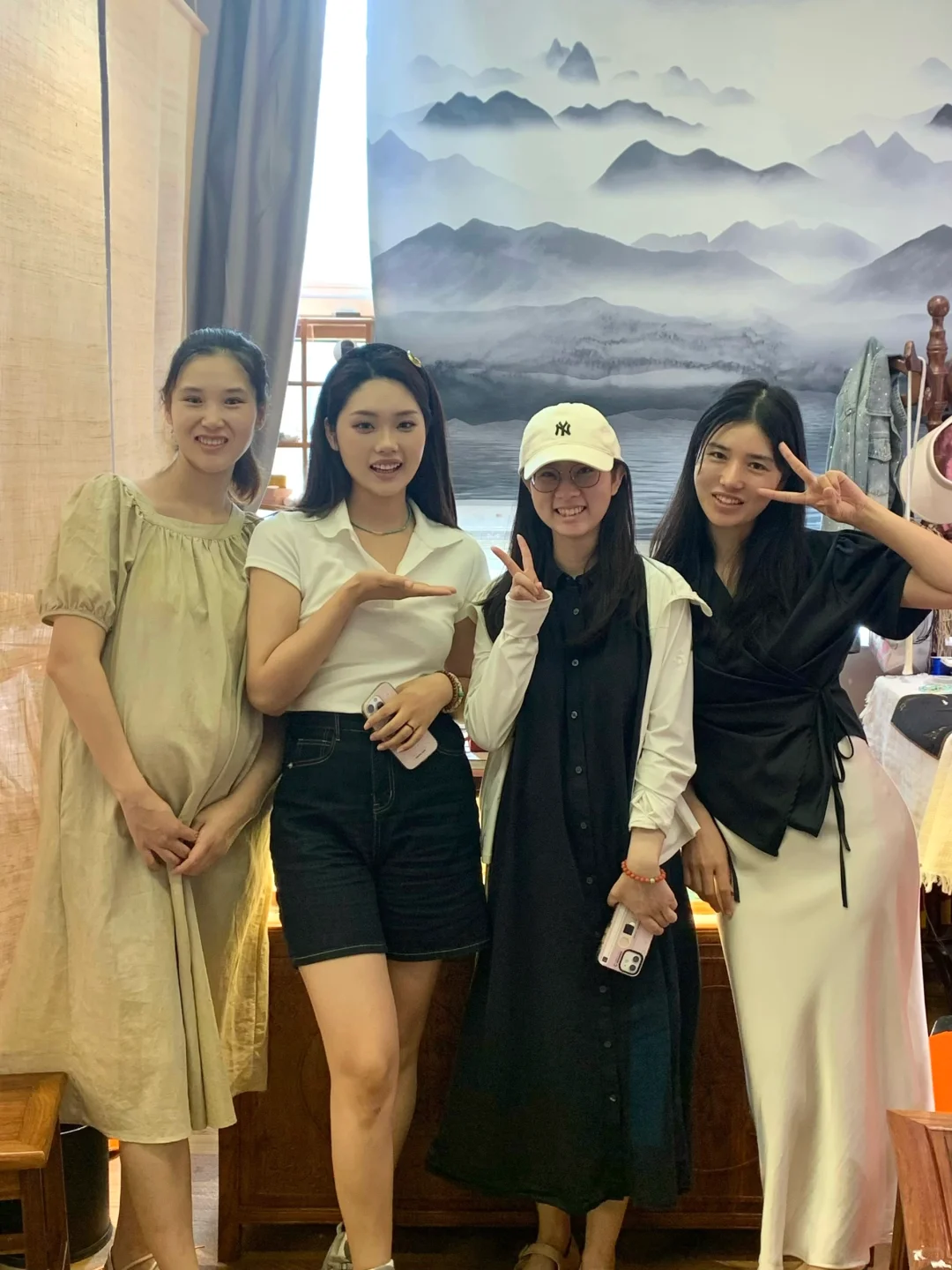 见到了！直播间20级灯牌姐妹！