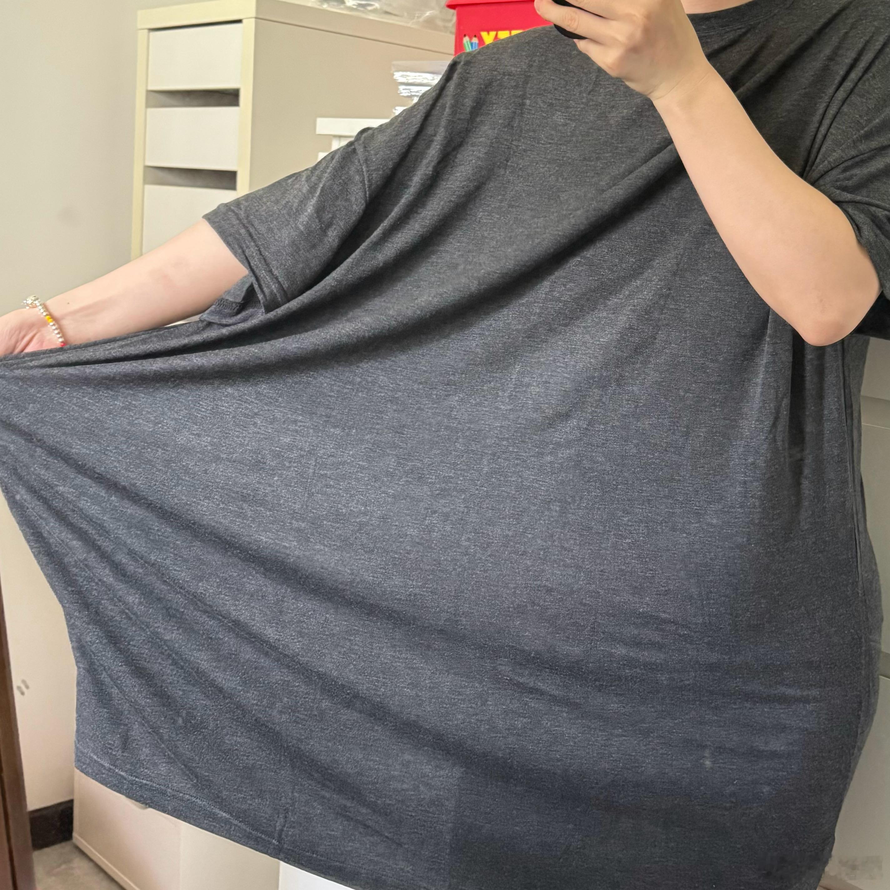 妈呀买了件巨舒服的睡衣不愧是深眠大T，超级软，包容度超高！！！！纸片人既视感四个