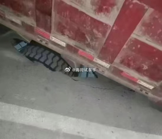 卡车赔桥，还是桥赔卡车？？？海阔试车超话