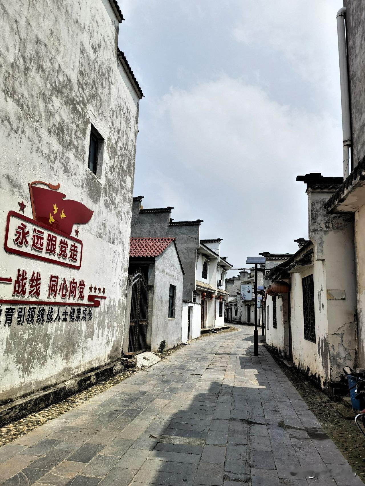 荆门打卡第五站——仙居老街

沿襄荆古道，一路前行，来到荆门最北的仙居乡，打卡仙