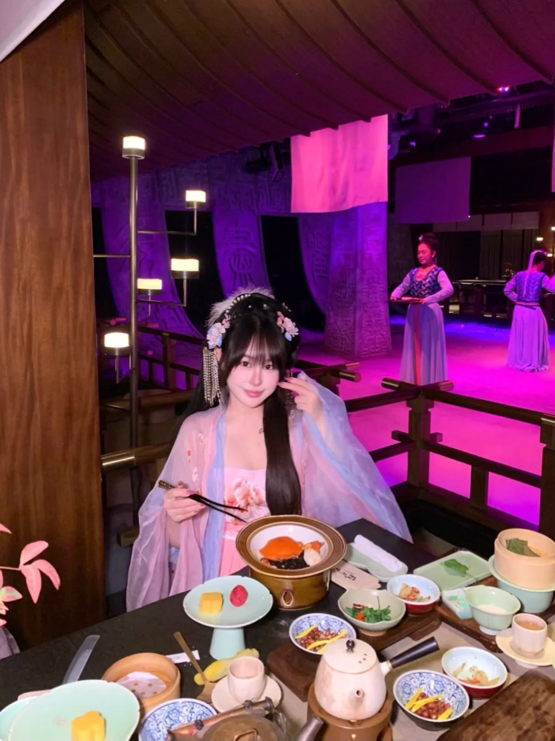 跟你们这些嘴严的人拼了宫宴隐cang我刚知道