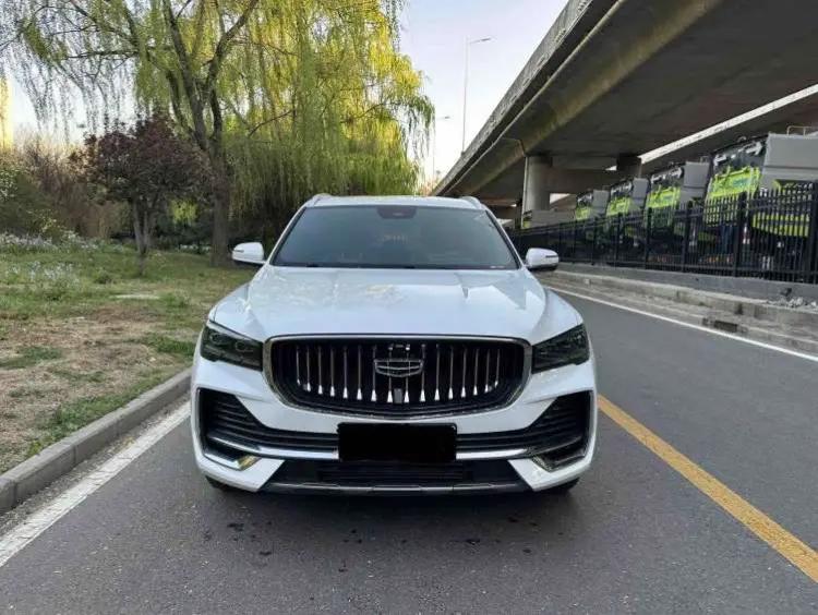 星越L绝对是国产SUV里的“卷王”，基于CMA架构打造，2021年上市就凭借越级