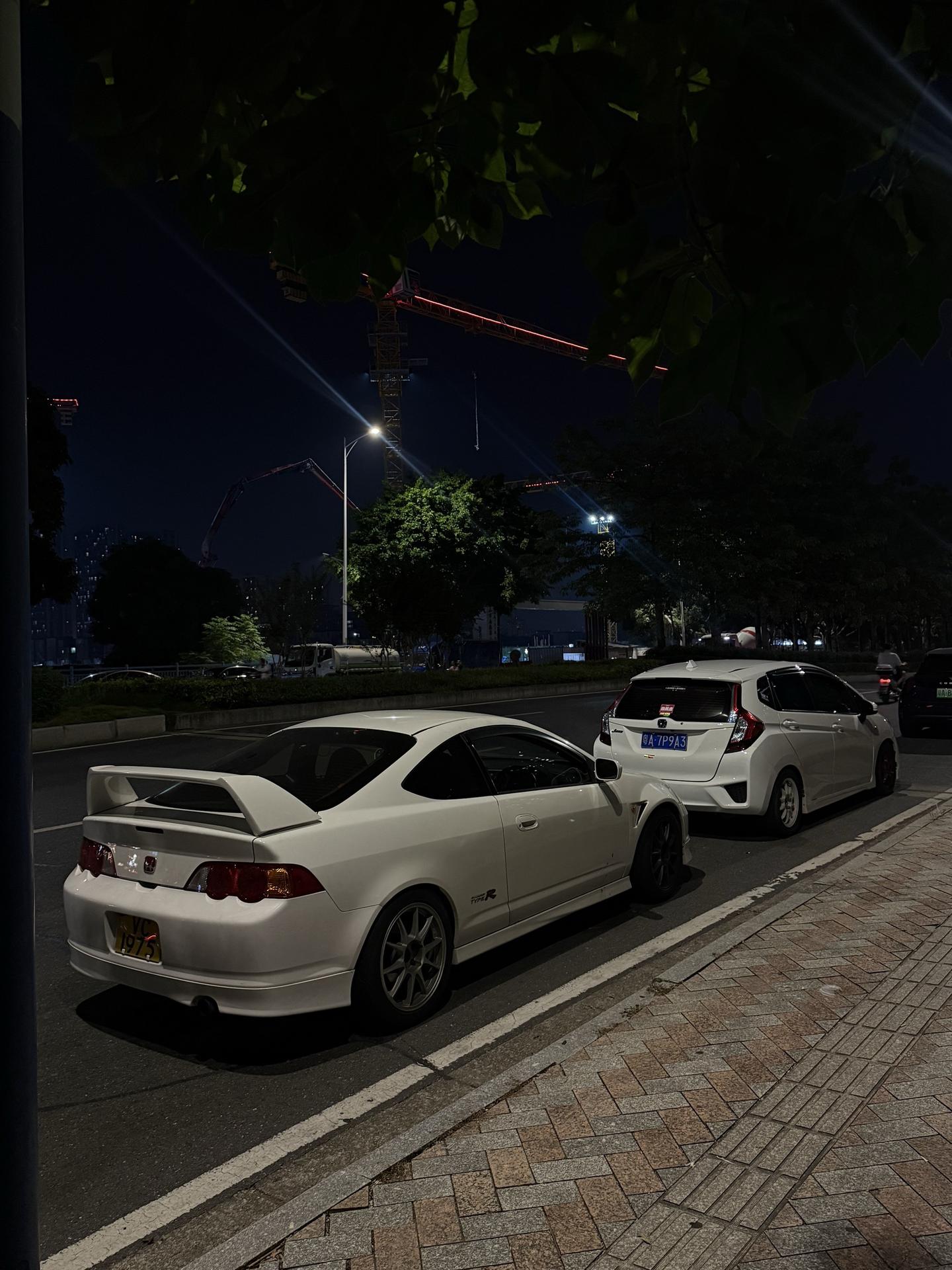 ⚪️⚪️。