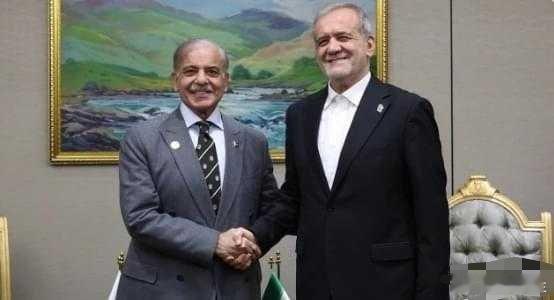 4月26日，伊朗总统佩泽什基安在与巴基斯坦总理谢里夫的通话中表示，德黑兰绝不接受