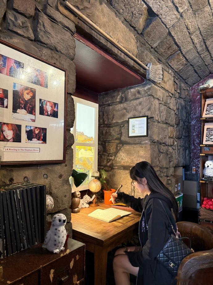 程潇HarryPotter魔法世界 仿佛打开了魔法世界一样了呀，看到这一回的城市