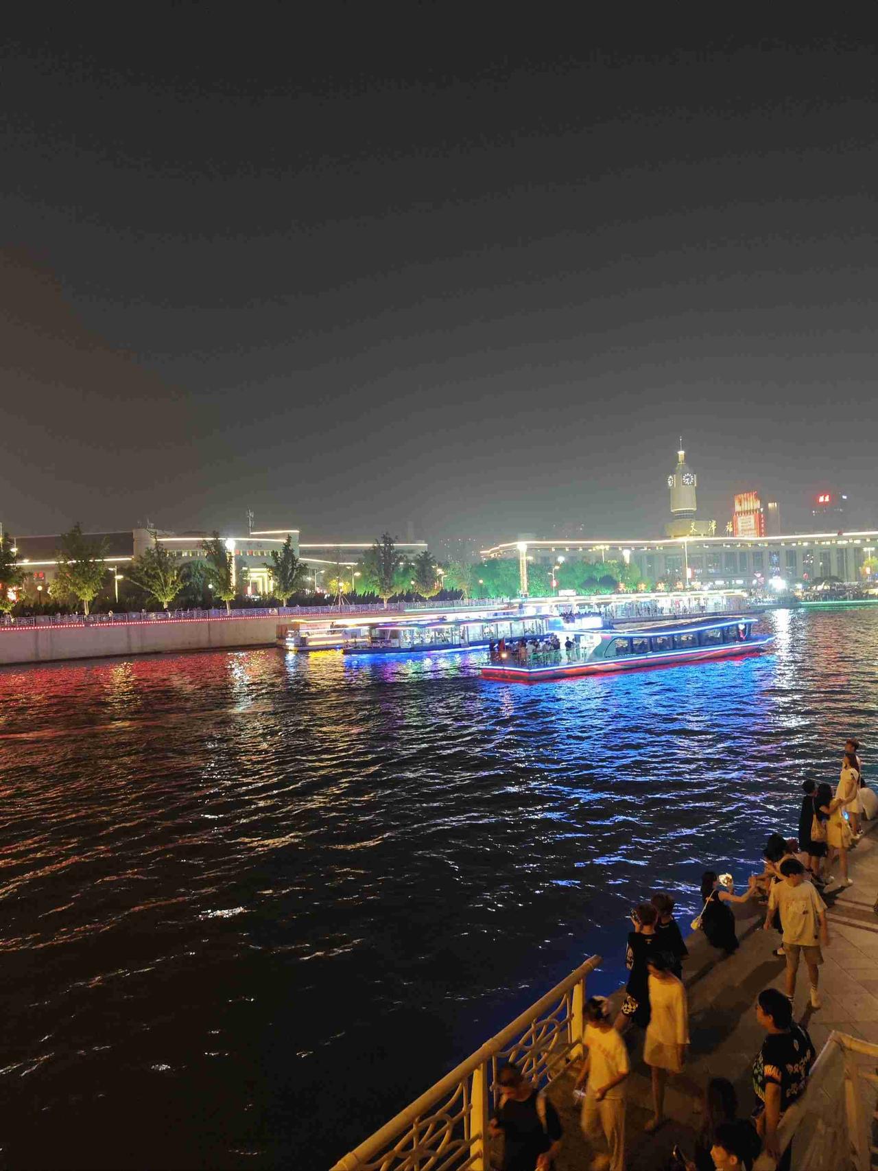 我的今日状态：💰期待暴富
我这里的天气：☀️晴天