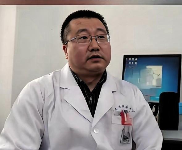 南京医生十四年攒五十万，

查账发现全是患者救命钱从哪来的。

审计人员最近去南