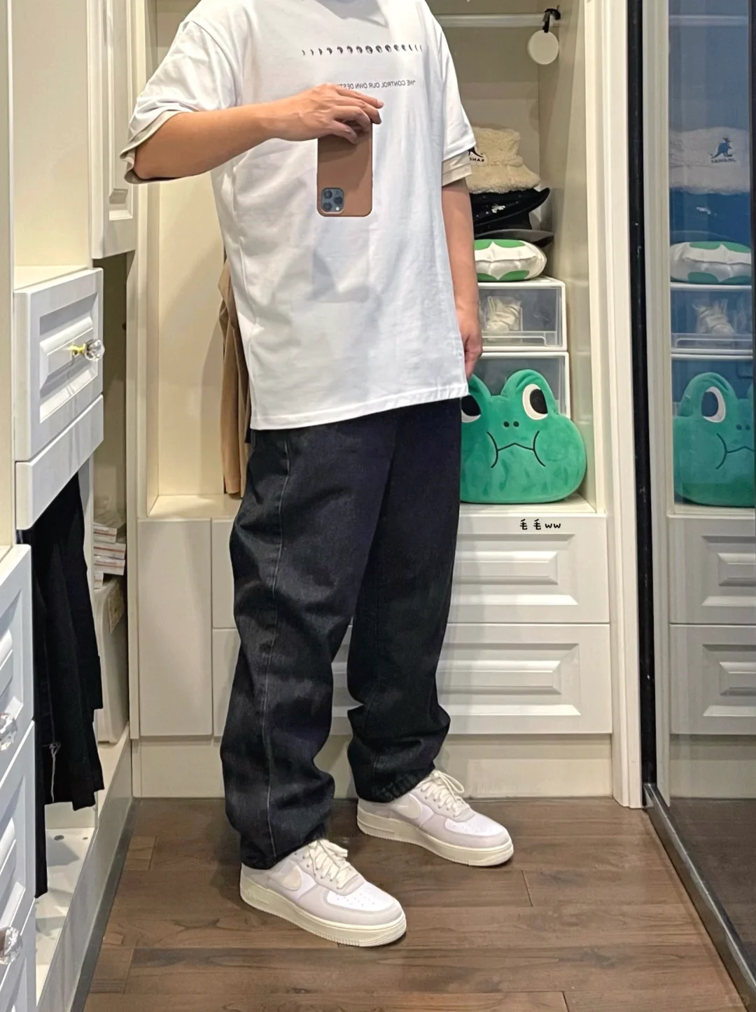 极简黑白灰｜直筒裤穿搭