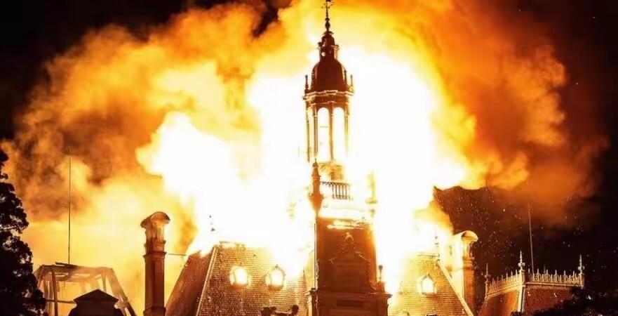 法国这位诺奖教授，对中国电动车开出了个挺硬的条件。
2025年诺贝尔经济学奖得主