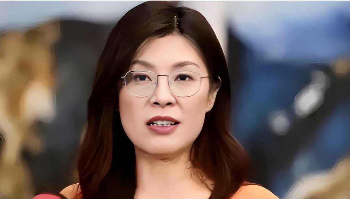 美国这回真看走眼了！台湾政坛郑丽文这步棋，直接把华盛顿算盘打翻，大陆一句话挑明：