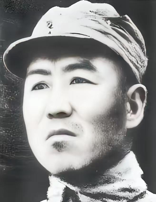 1937年，叛变的地下党约陈毅到酒店里见面，没想到陈毅先去了叛徒家中，只因叛徒媳