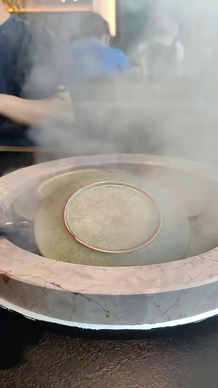 餐具餐前消毒，蒸汽高温消毒。